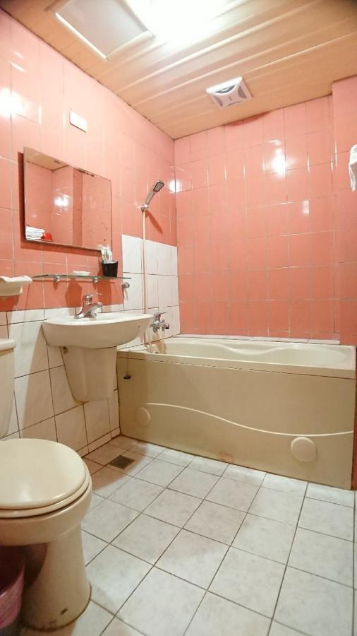 Yes Hotel Chiayi City Dış mekan fotoğraf